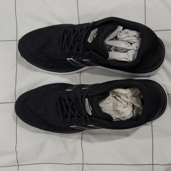 new balance fresh foam 680 - men's 14, black - Picture 3 of 9